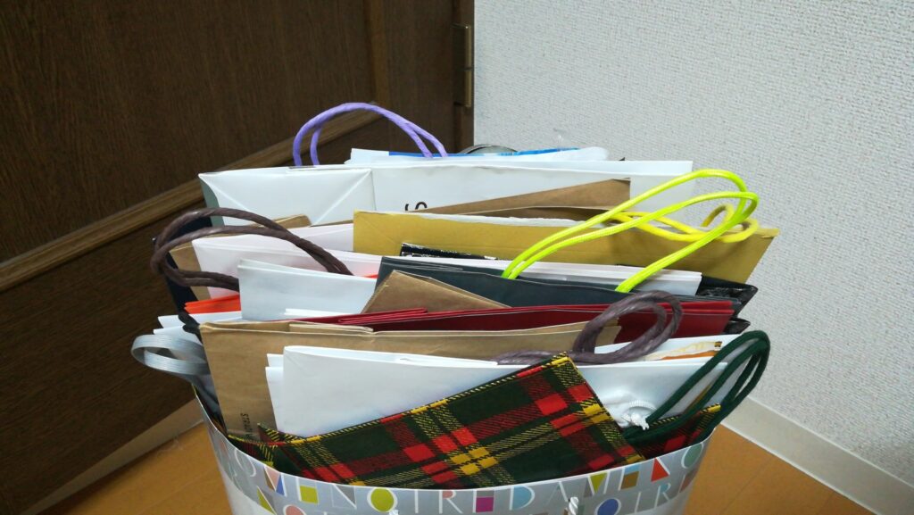 夏こそ片付け!今すぐ整理・断捨離したいものリストと快適な暮らしのコツ