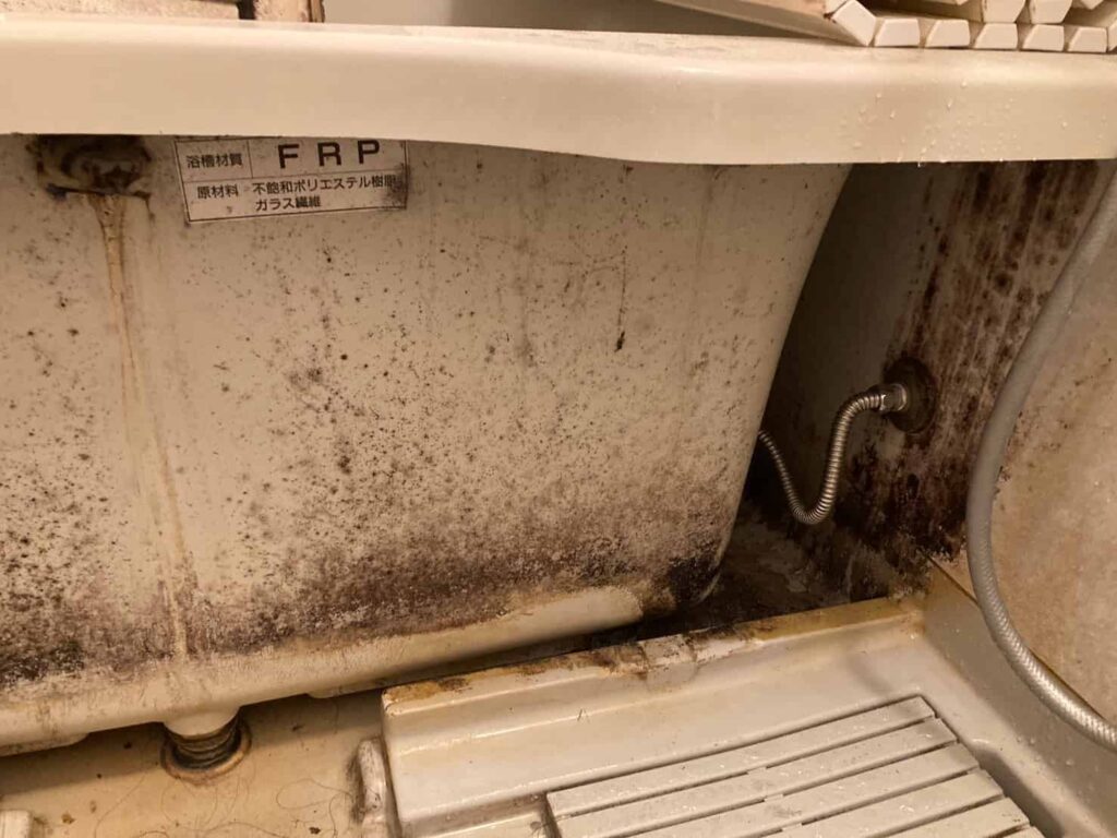 お風呂のピンクぬめり掃除【箕面市】梅雨前に簡単キレイにする方法